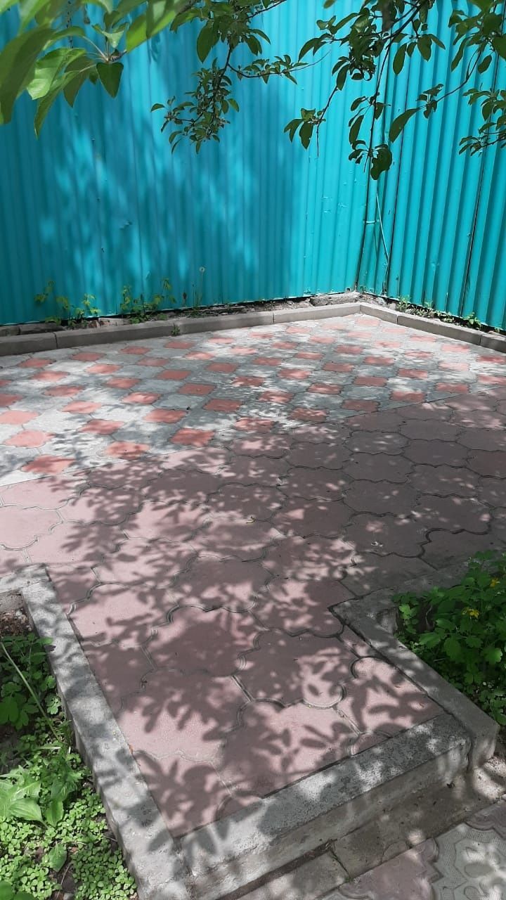 Продам земельный участок удобный под бизнес склады офис.