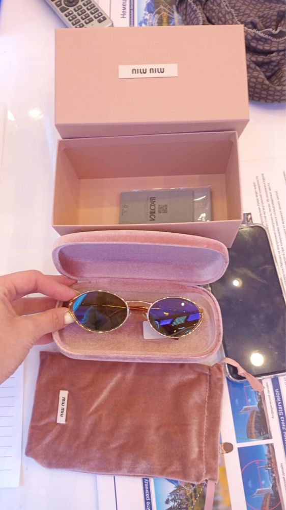 Продам очки Miu Miu оригинал