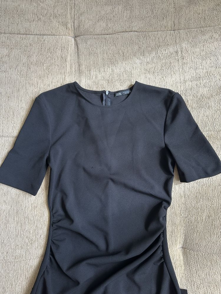 Женские плятья zara asos
