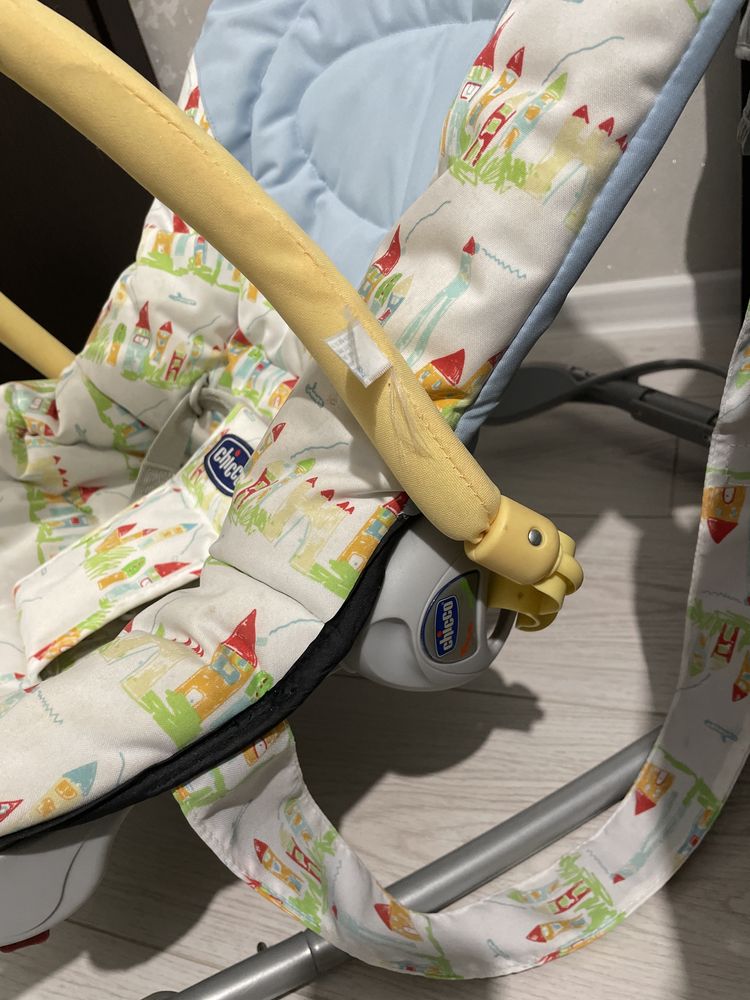 Кресло детское chicco
