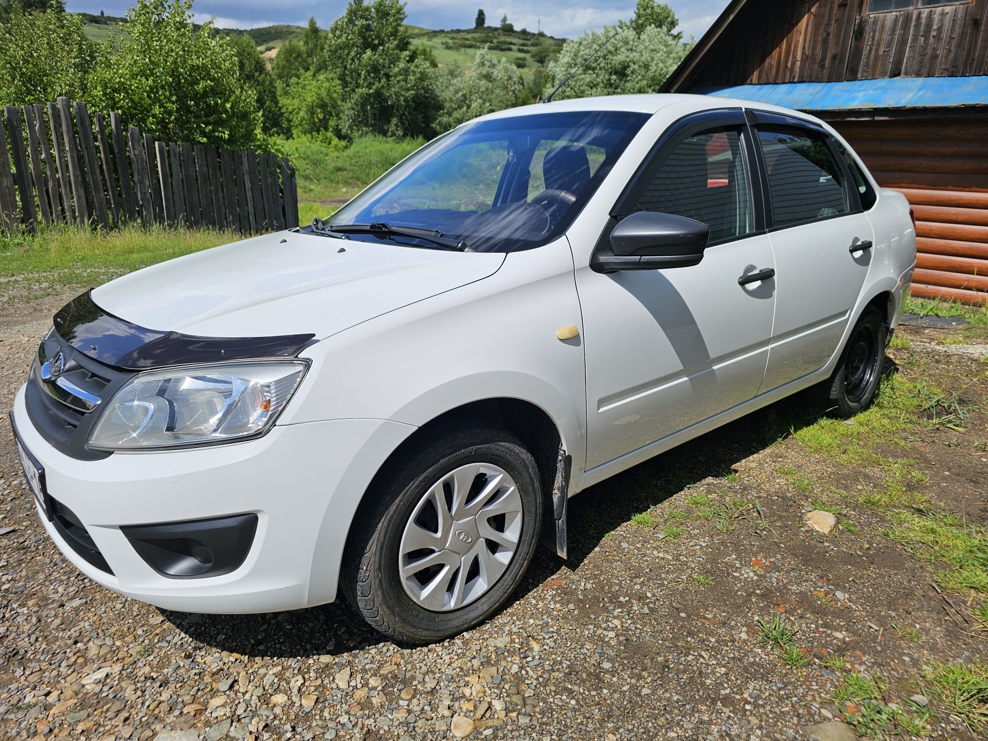 Продам Lada Granta 2018