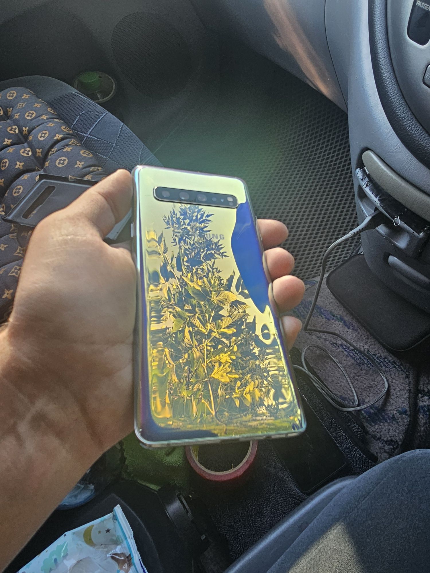 Продам Samsung S10 5g 256гб