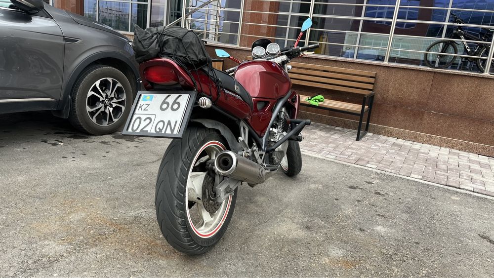 В продаже Kawasaki zr250 balius