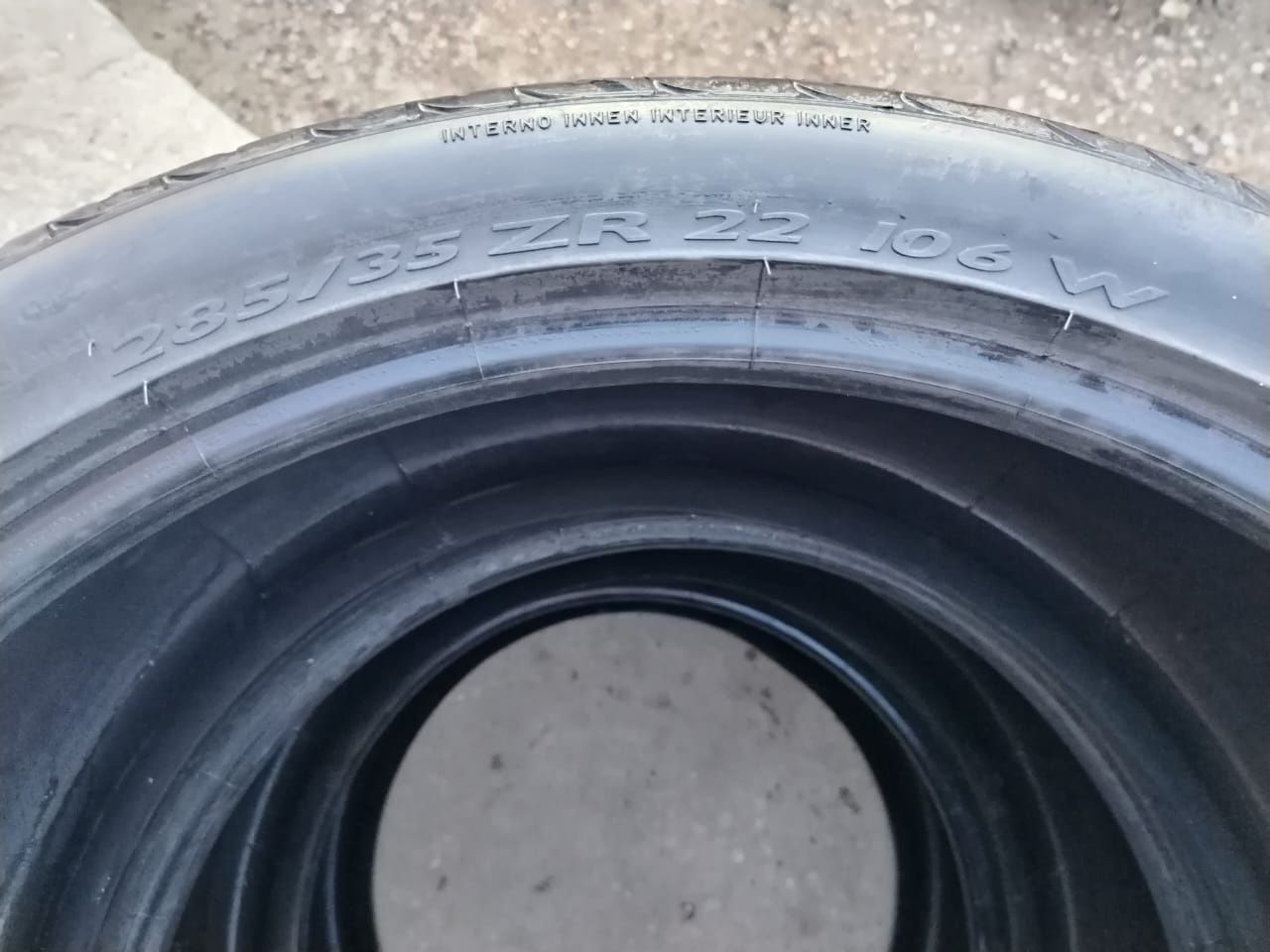 Шины Pirelli  285/35 R22