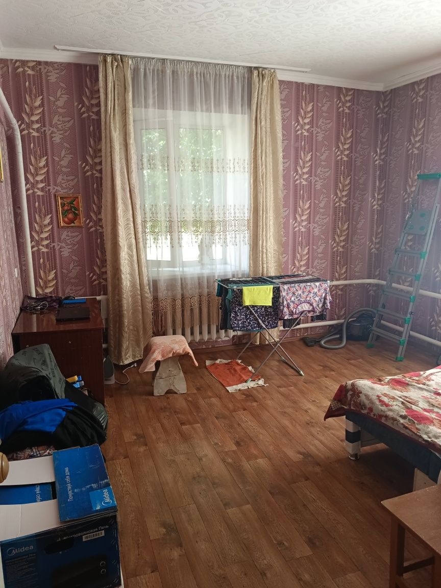 Продается 2-ух комн. Квартира