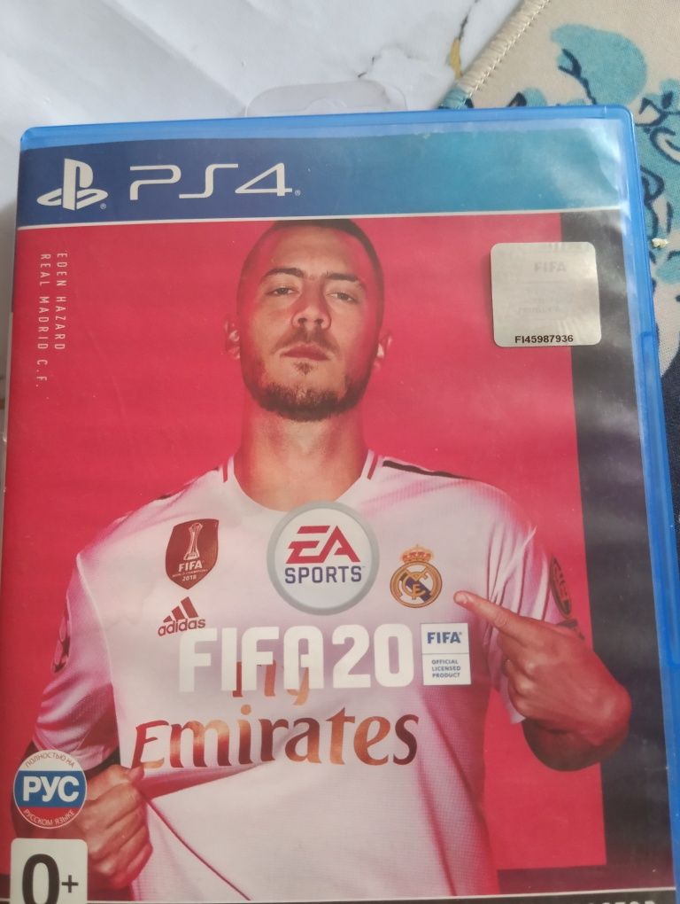 Продаю диск для пс 4 фифа 20