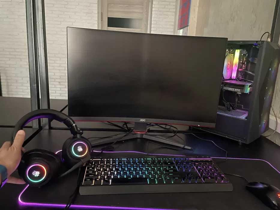 Монитор AOC C27G2Z черный CURVED