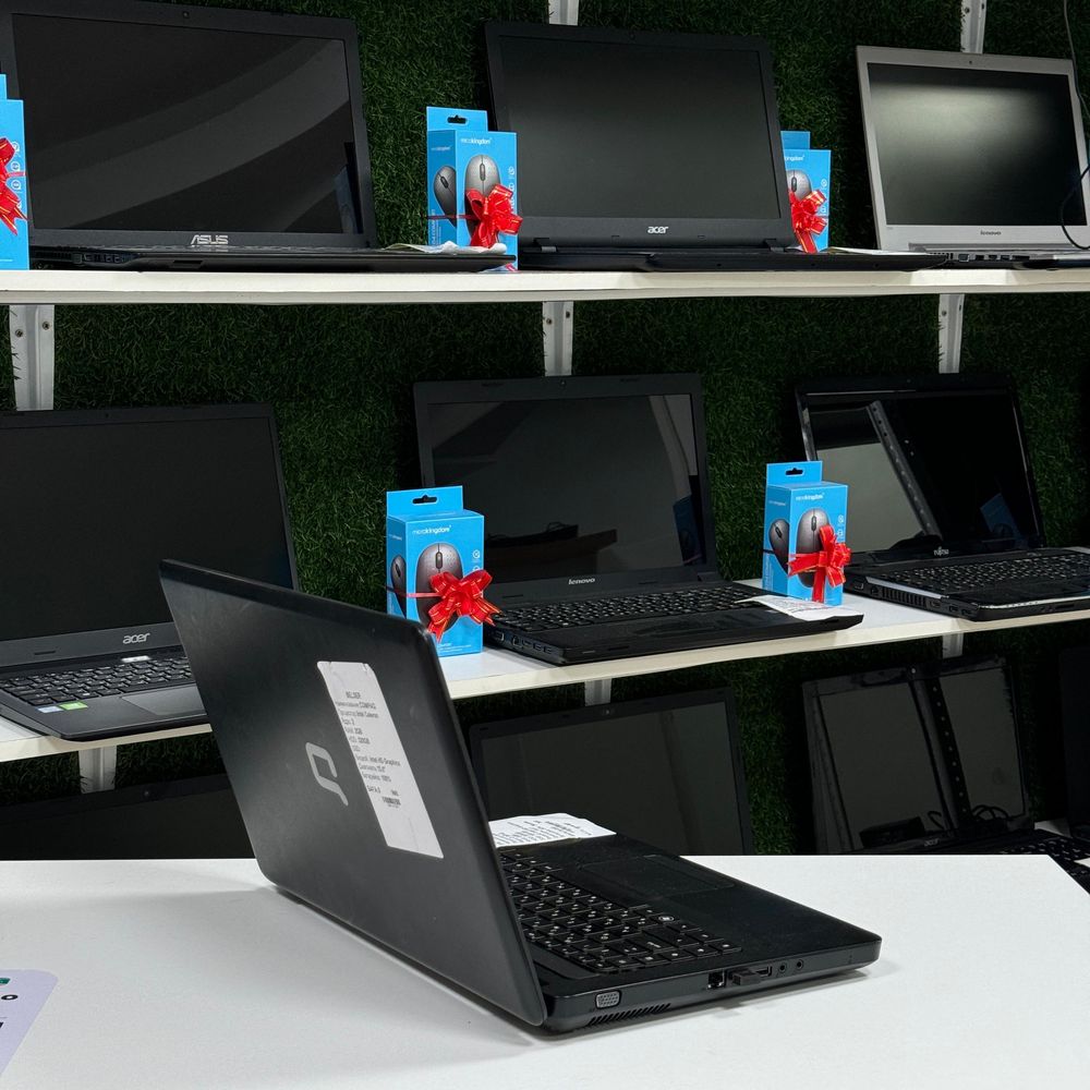Офисный ноутбук Compaq