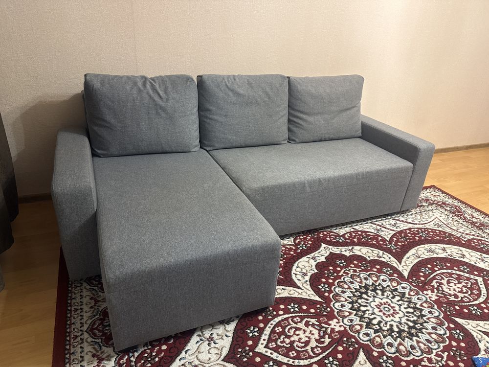 Продам диван Икеа
