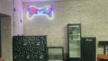 Play Station, бизнес