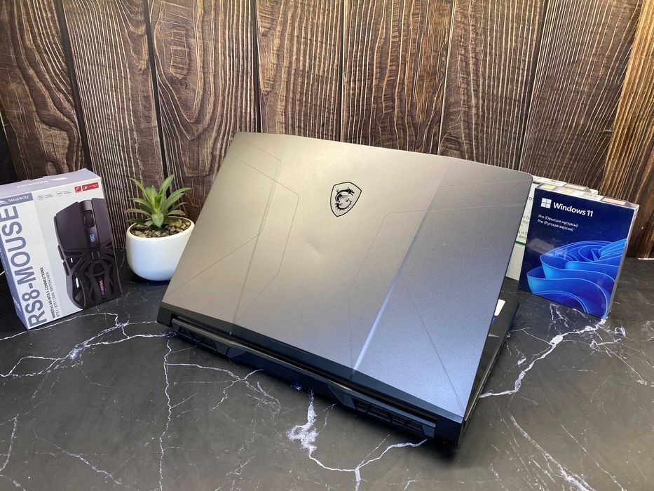 MSI Gaming 15 - Core i7‑11800H / RTX 3070 / 16 GB / 1 TB ССД / 144 Hz