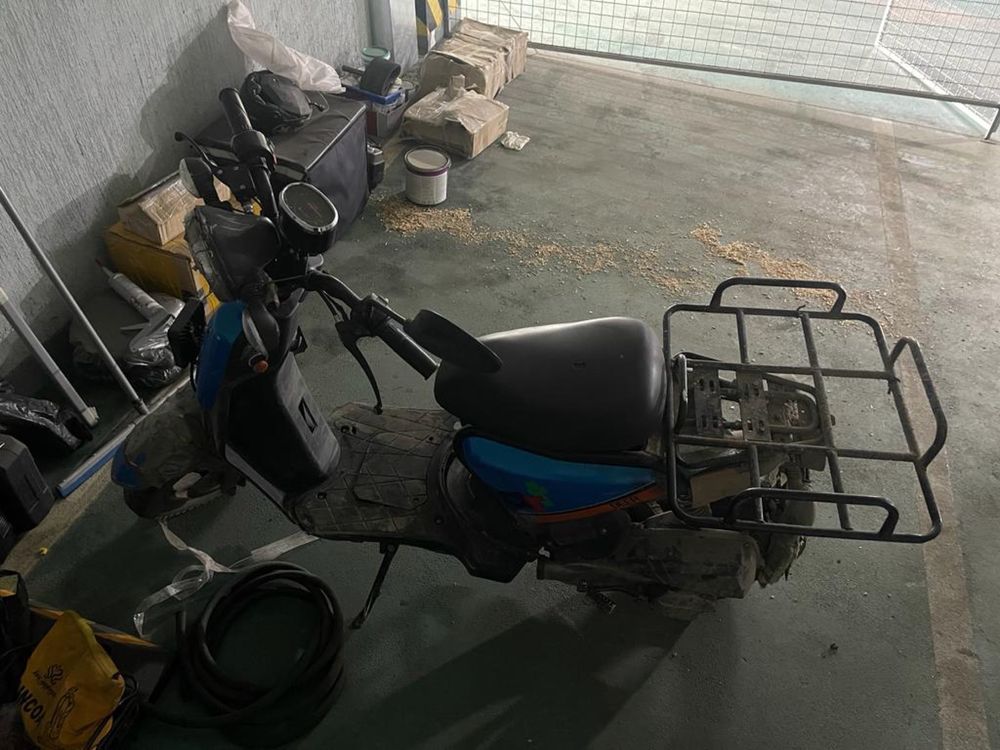 Продам скутер мопед 125 куб