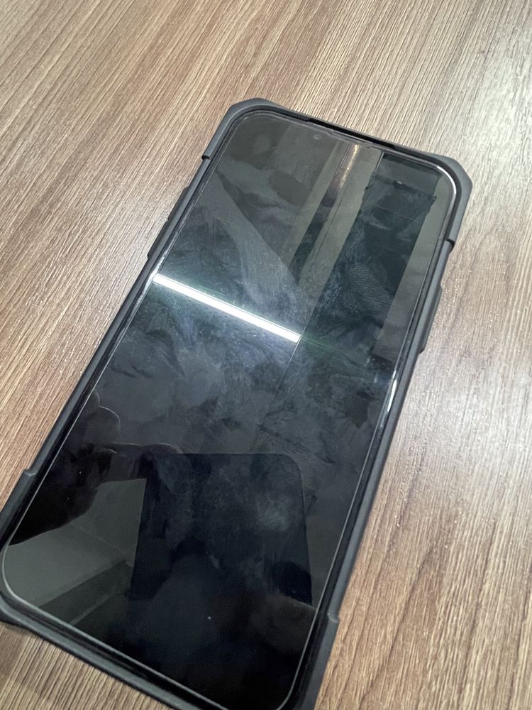 Продам айфон 13 про макс 256 gb американец в идеальном состояний!