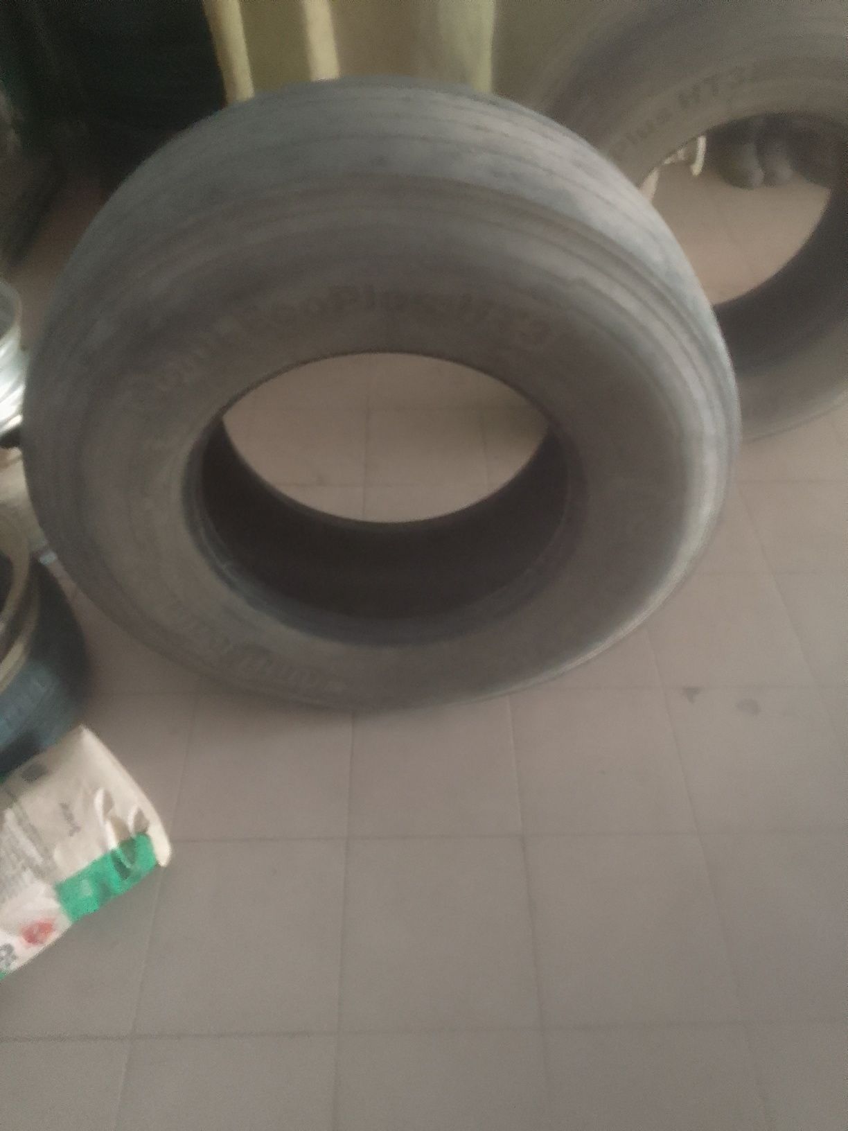 Продам шины 385/65/22.5
