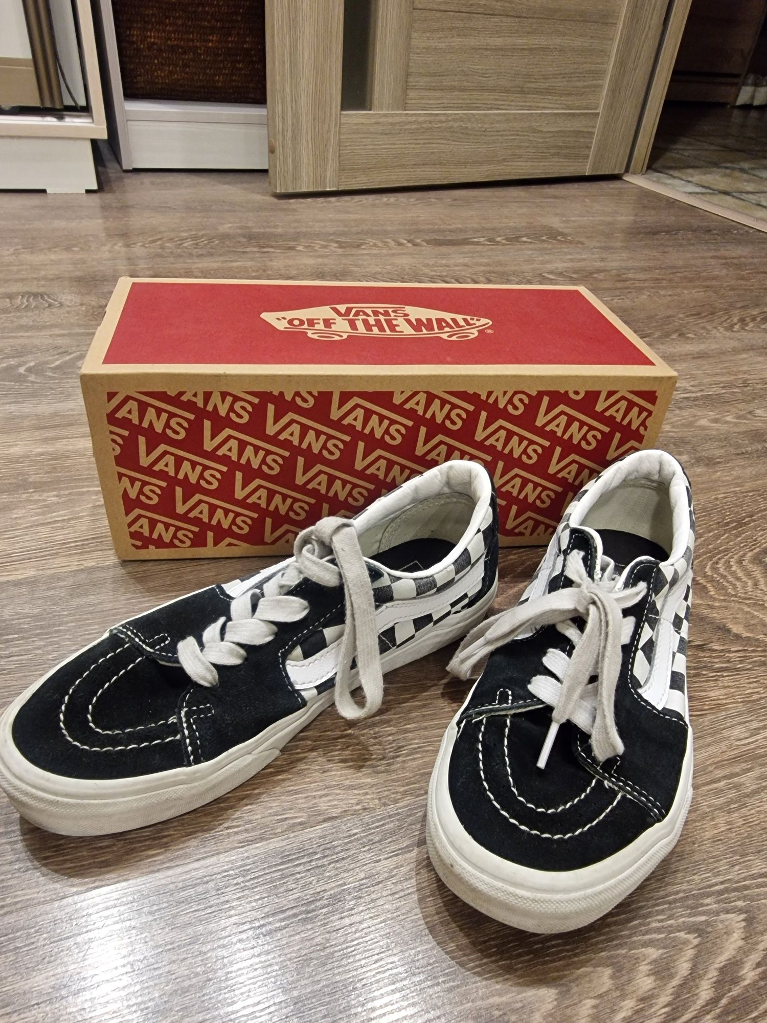 Кеды Vans 38.5. Длина стельки 24см