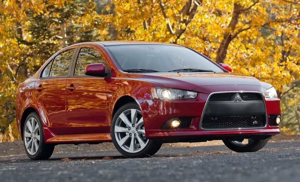 Оправа туманка на Mitsubishi Lancer/Митсубиси Лансер 08-12