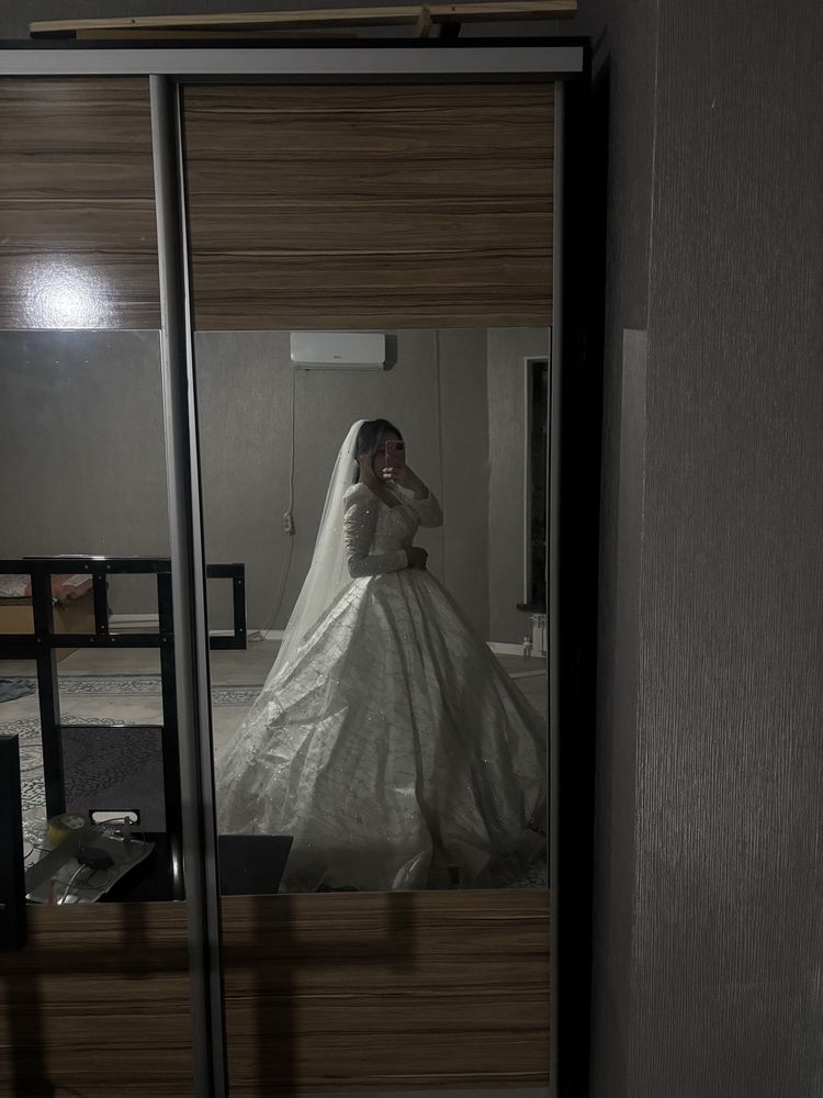 Свадебные платья