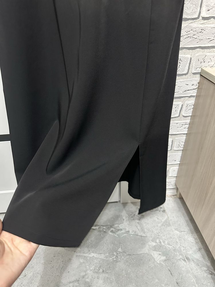 продам черную юбку
