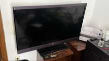 Продам телевизор LG с приставкой Smart Tv