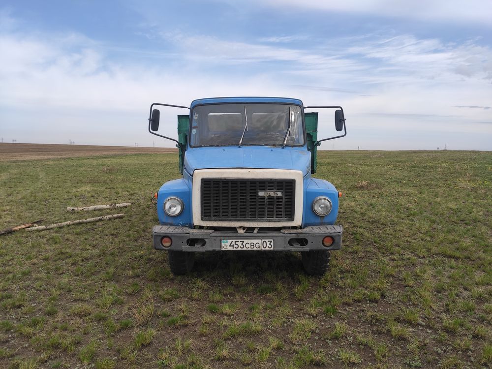 Продам газ 3307 газ бензин