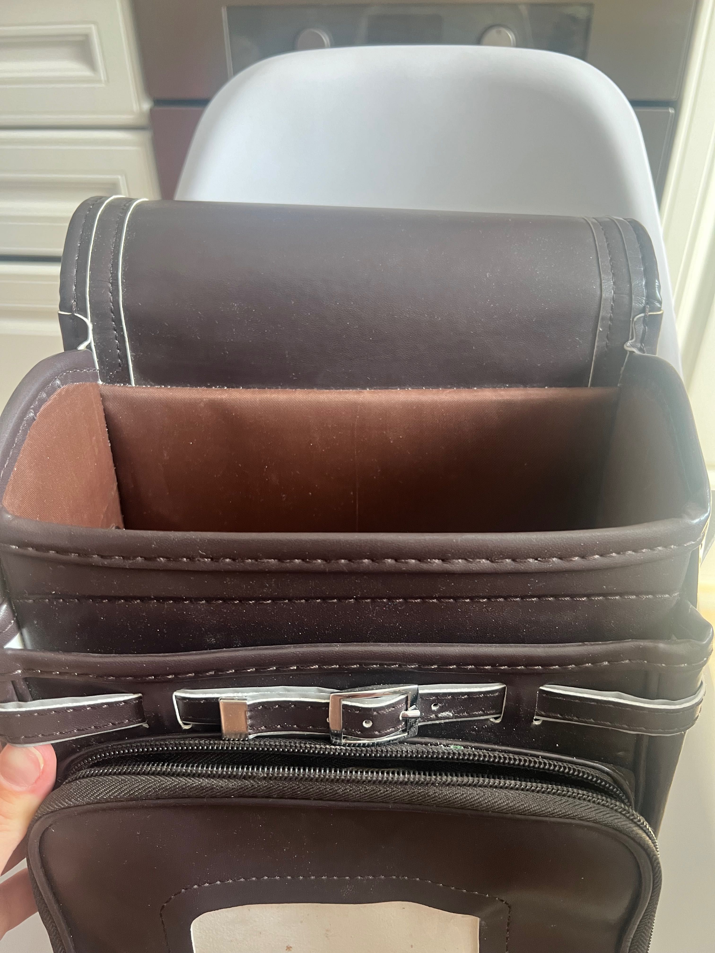 Продам кожаный портфель для школьников