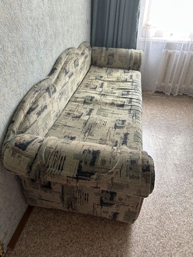 Отдам диван БЕСПЛАТНО!