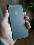 Продаю телефон Iphone 7+ 128 гб