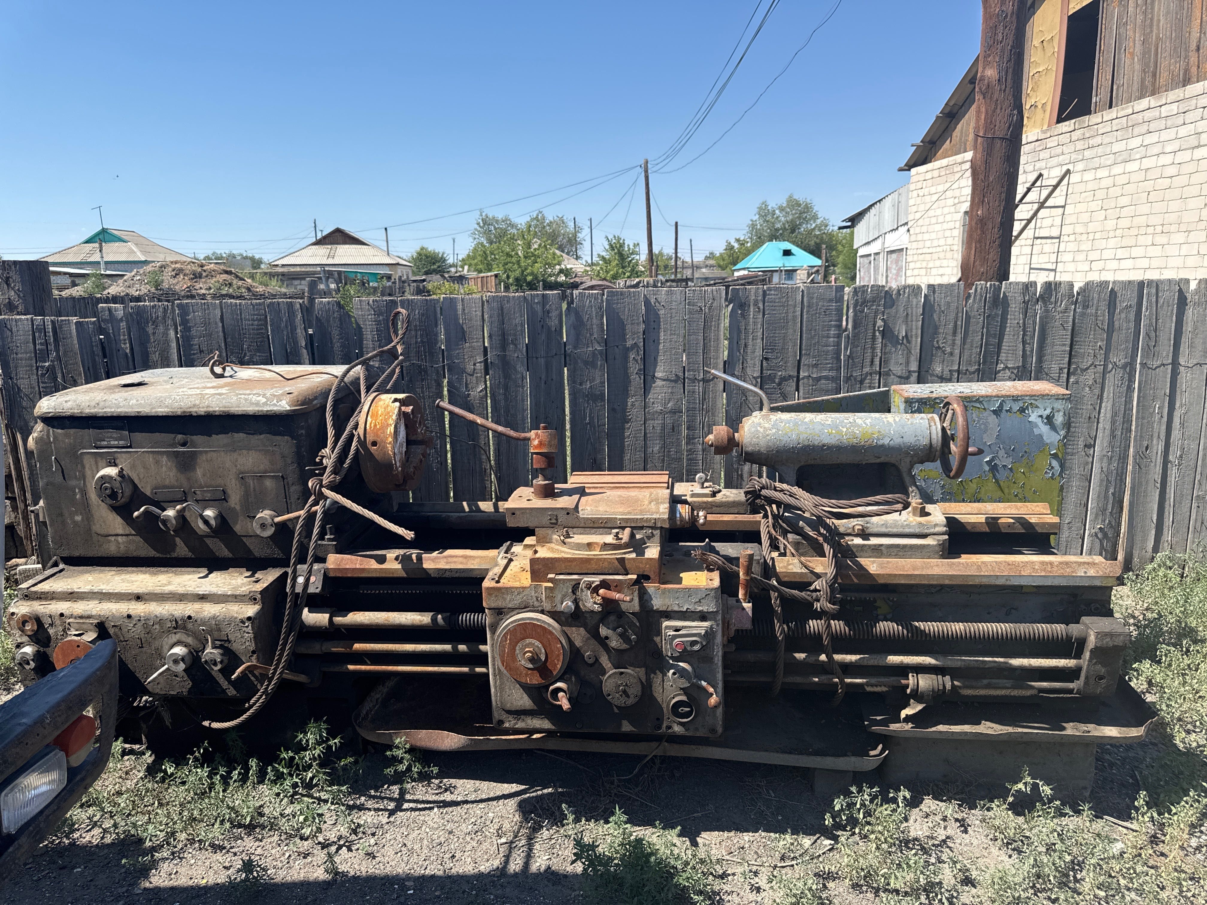 Токарный станок…