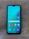 Samsung a10 32 гб в отличном состоянии с коробкой