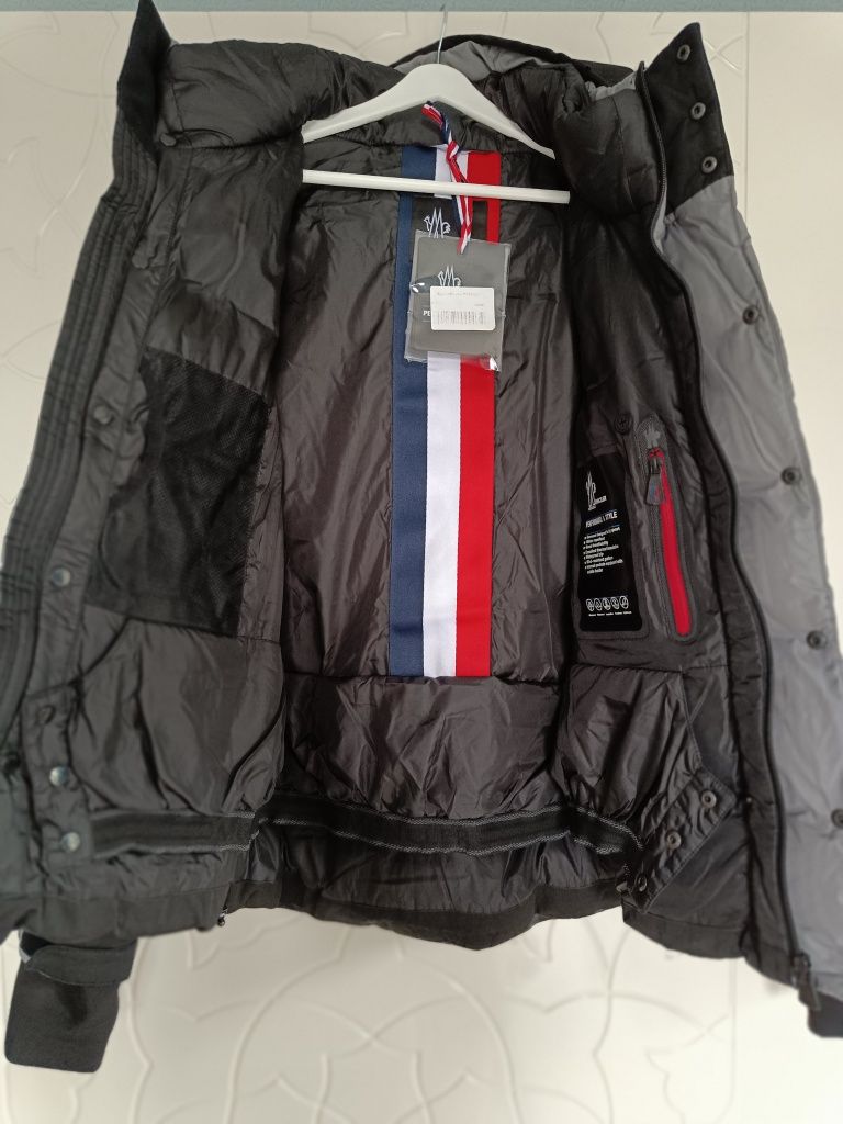 Продам новую мужскую куртку MONCLER размер XL