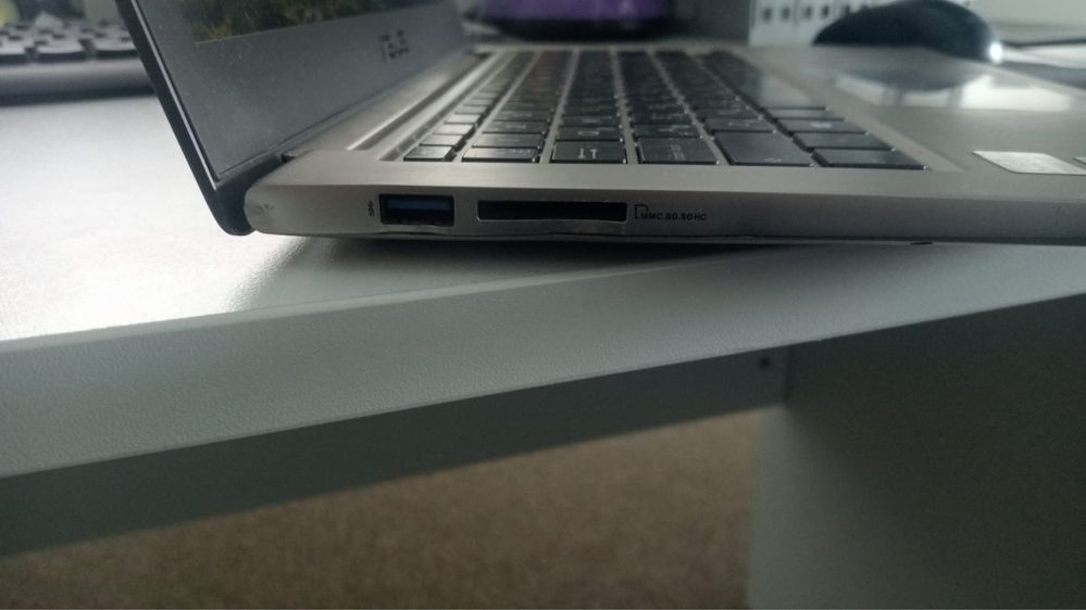 Продам Ноутбук ASUS Zenbook UX32V