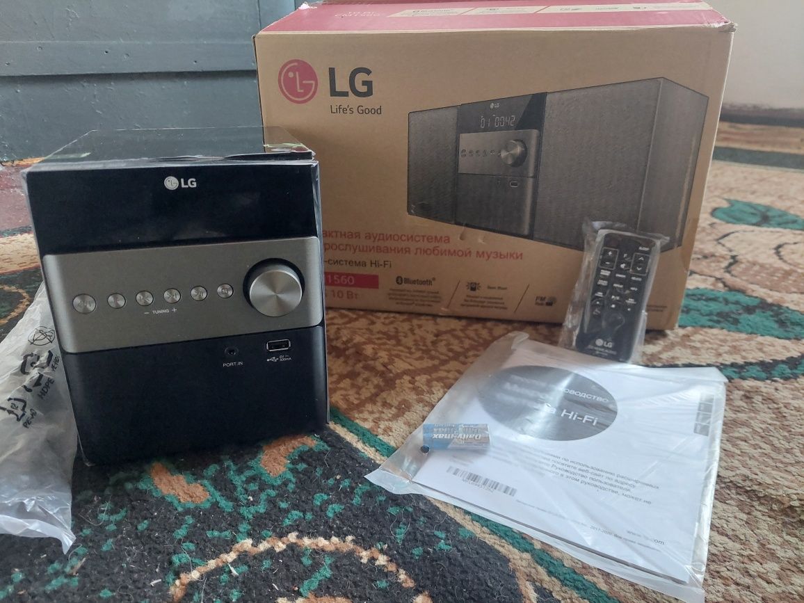 Продаю музыкальный центр LG CM1560 — USB, Bluetooth, CD, FM радио