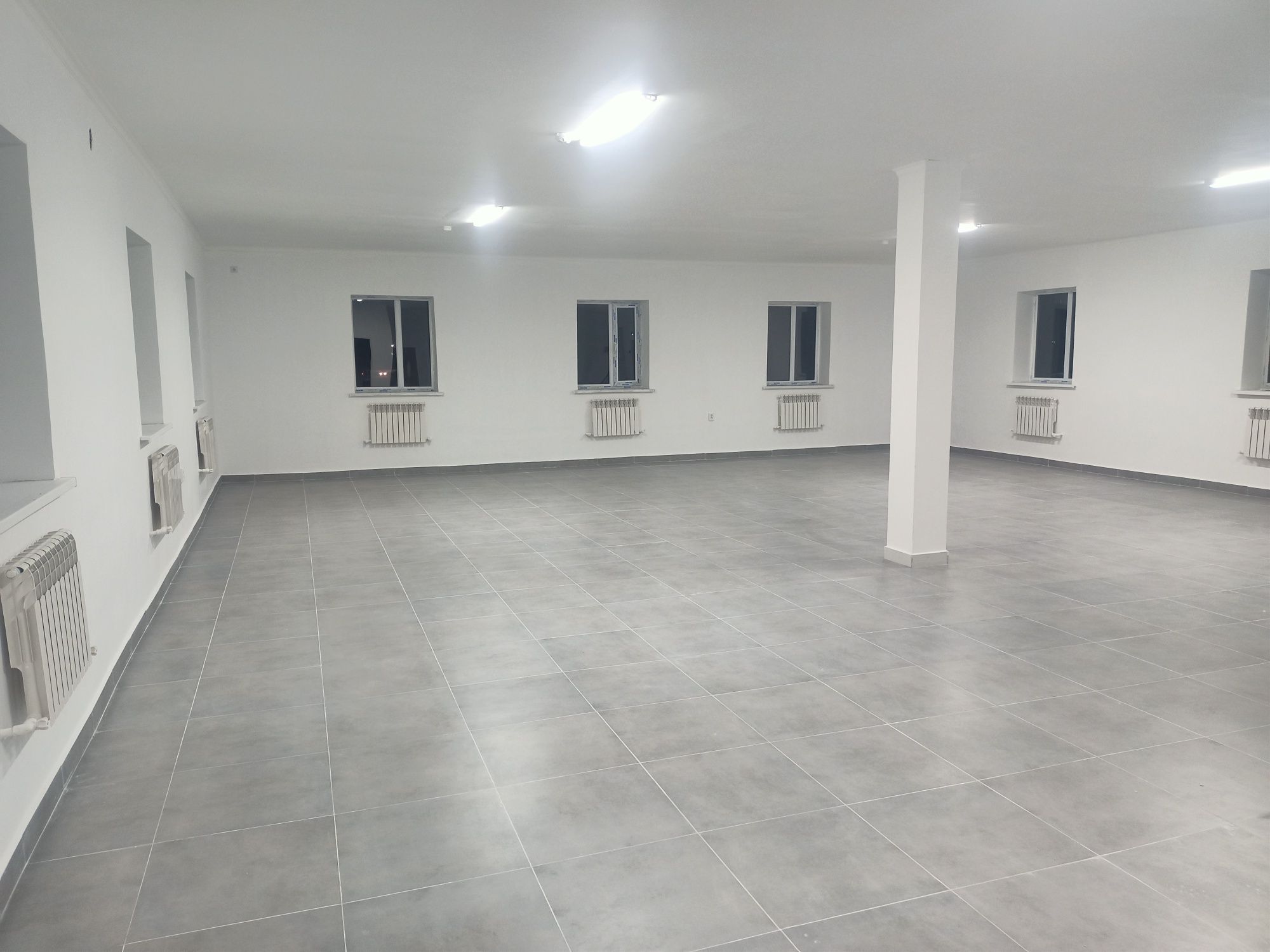 Сдам в аренду помещения 180 м2, Нурсити 3мкр.