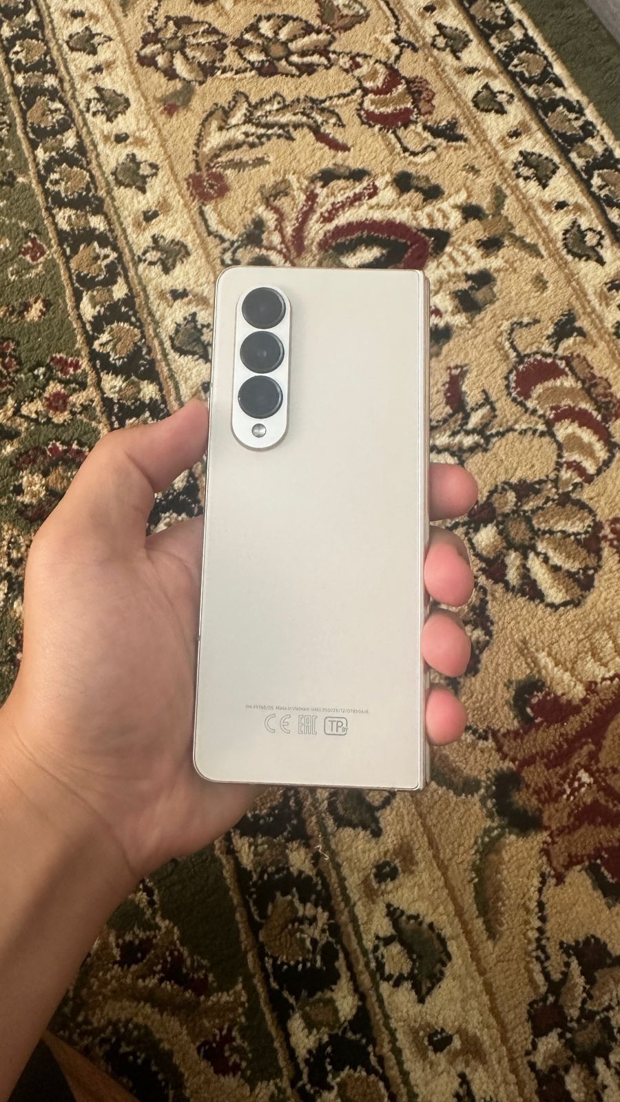 Samsung Z Fold 4