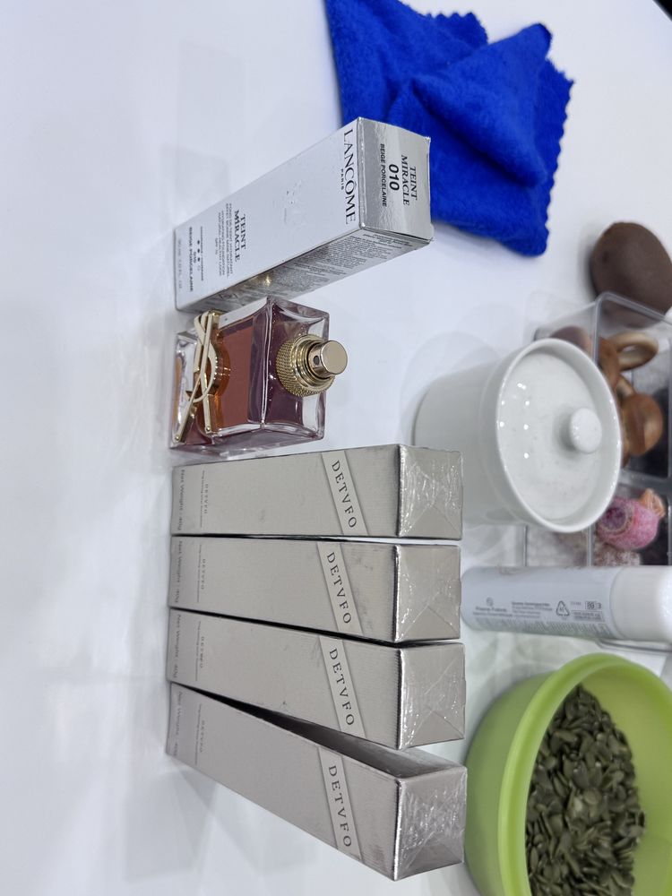Продам косметику с духами