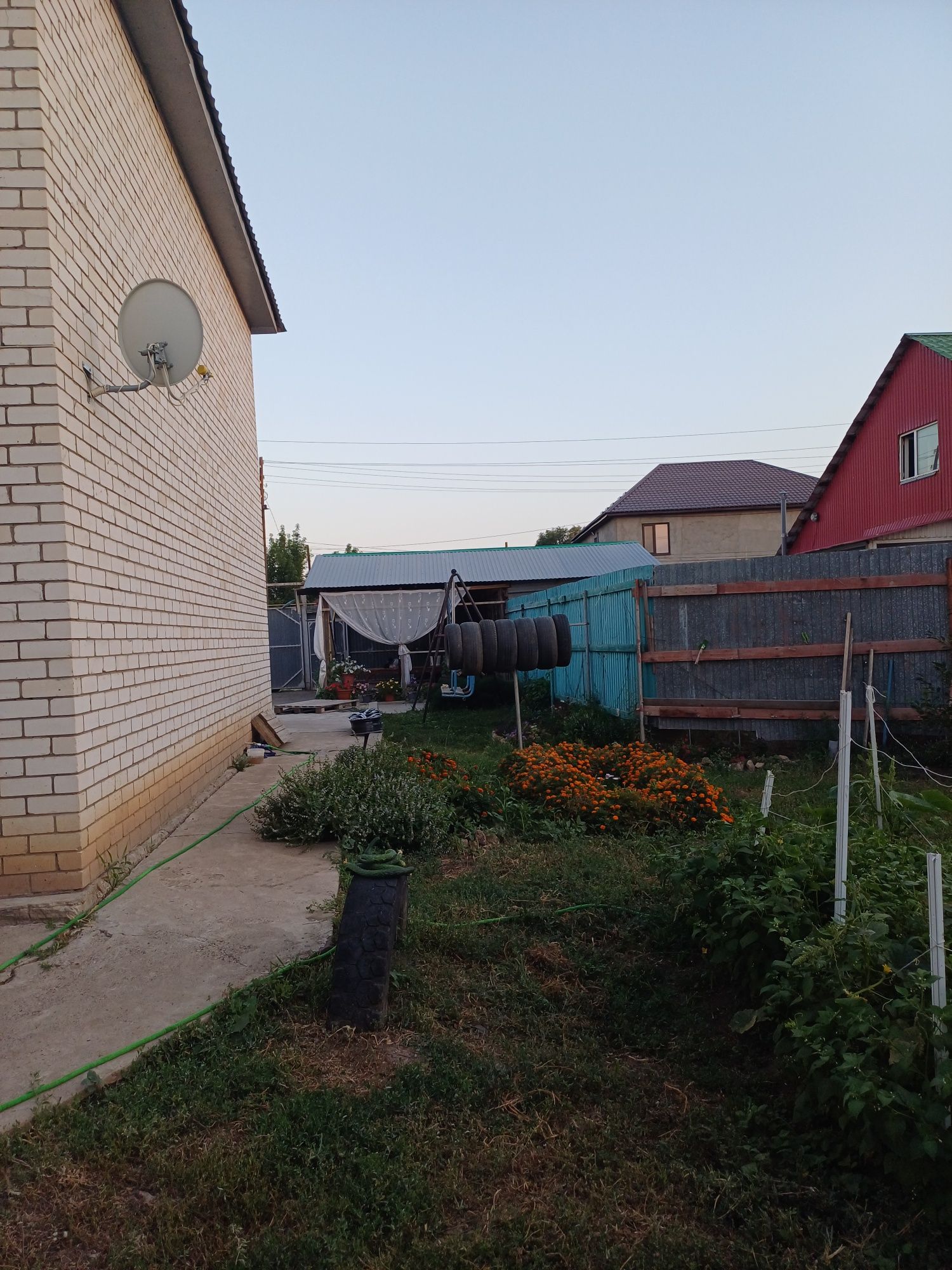 Продам дом в очень удобном расположение