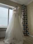Сдам на прокат свадебное платье, размер 42/44, бренд Emilia Sposa……