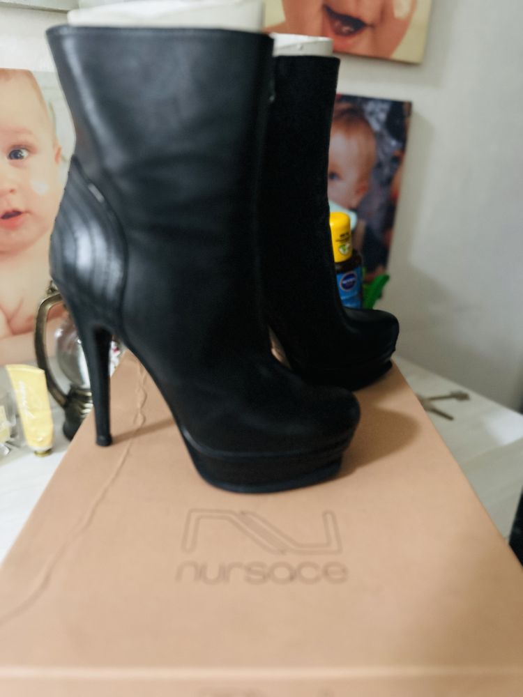 Продам ботильоны Nursace