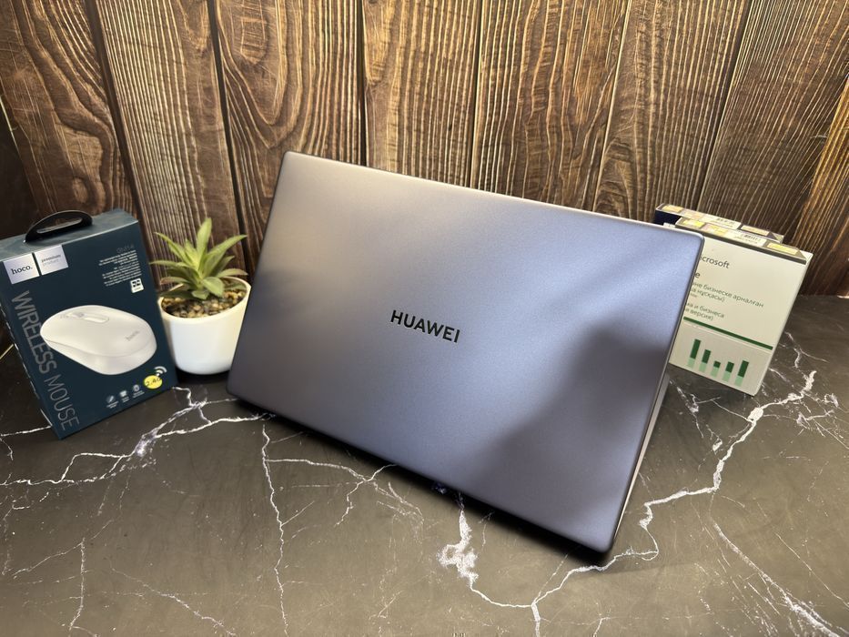 1554 HUAWEI MateBook D15 /Core i5-1155G7/8GB/256GB/Iris Xe Graphics