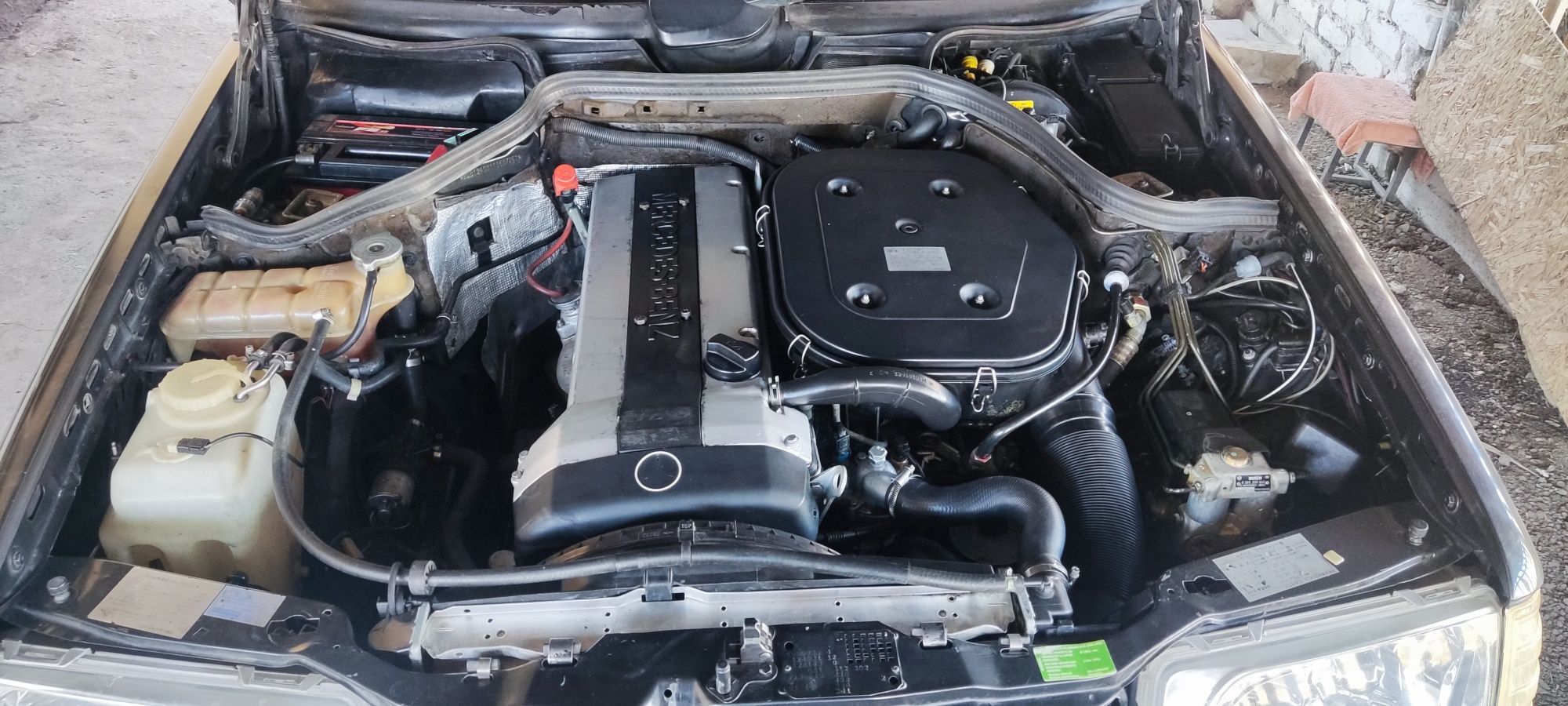 Мерседес w124 300е
