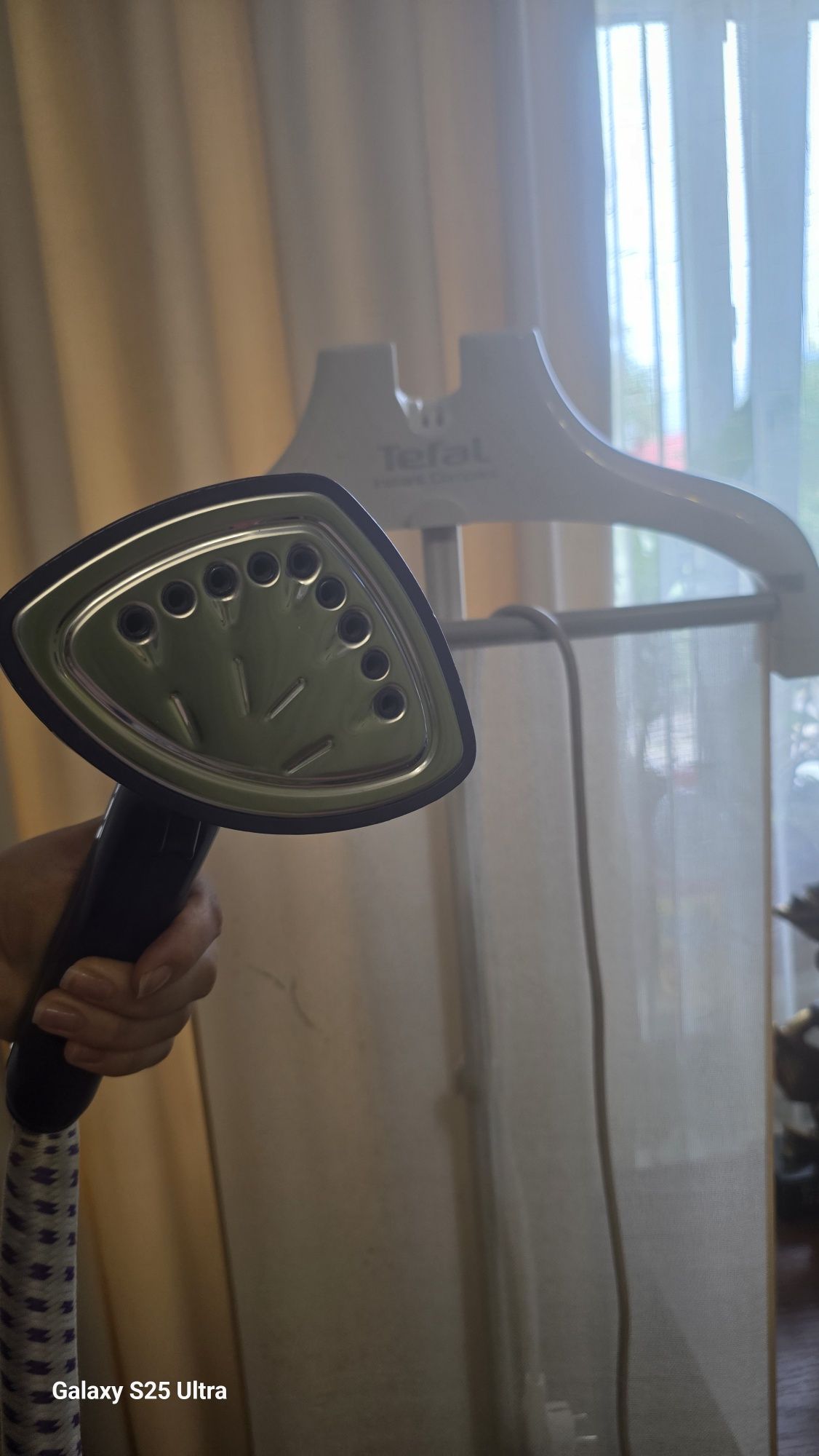 Продам отпариватель Tefal