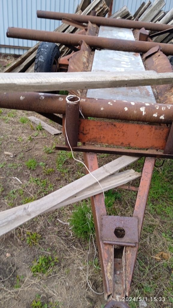 Продам прицеп тракторный одноосный