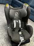 Продам автокресло cybex