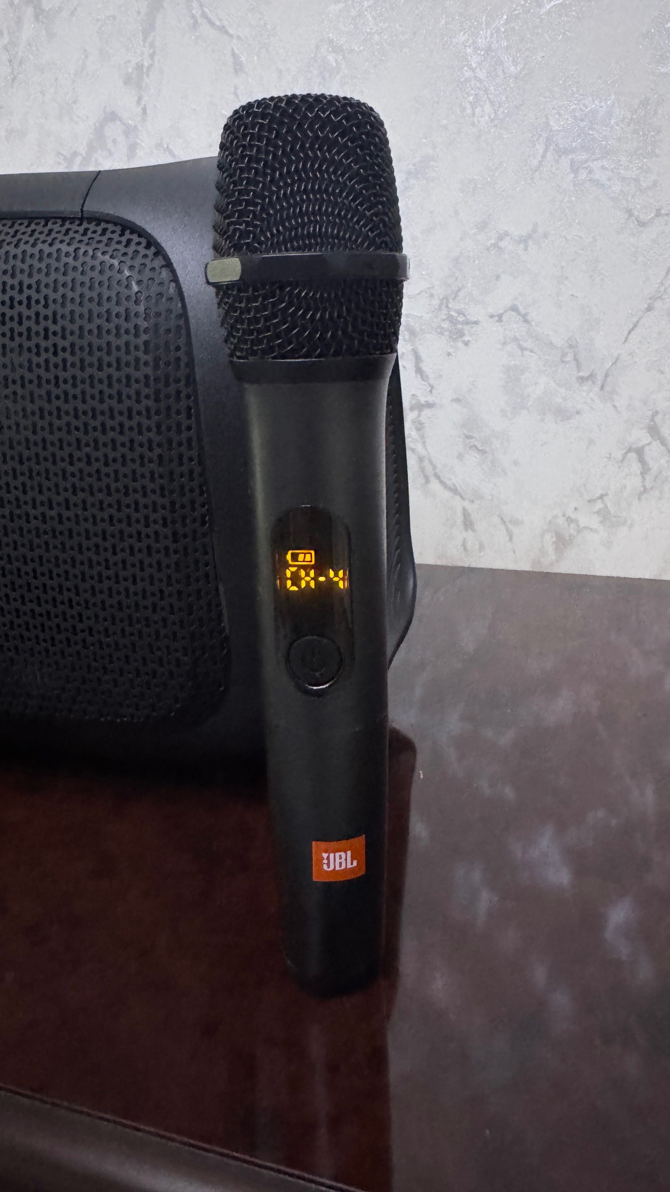 JBL Partybox on the go Essential