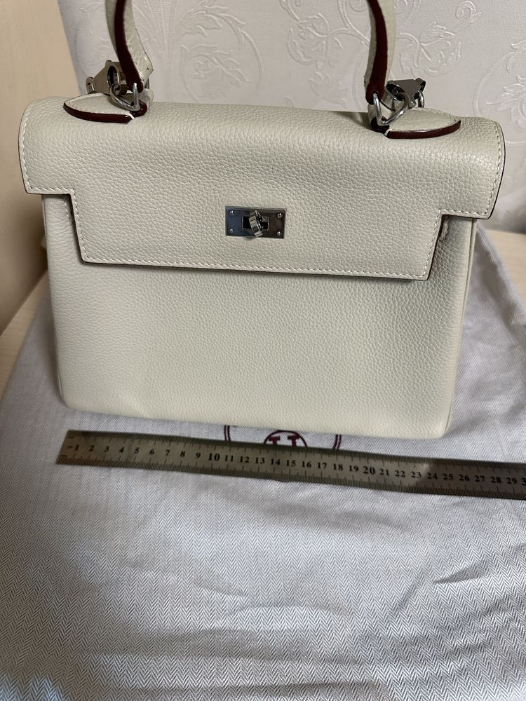 Продам сумку Kelly