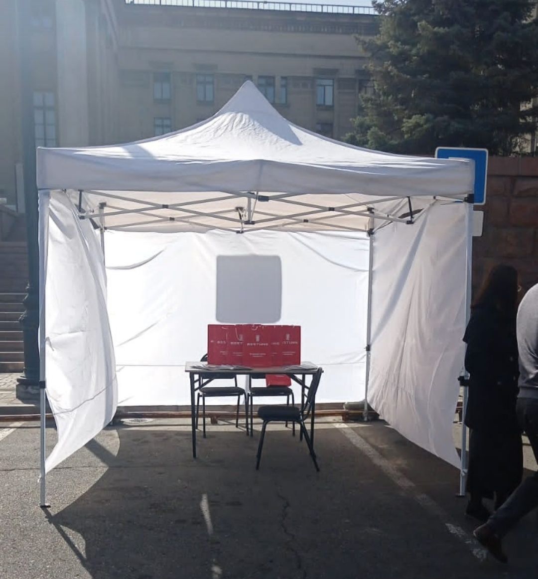 Аренда прокат шатры палатки юрт полуюрт зонтики