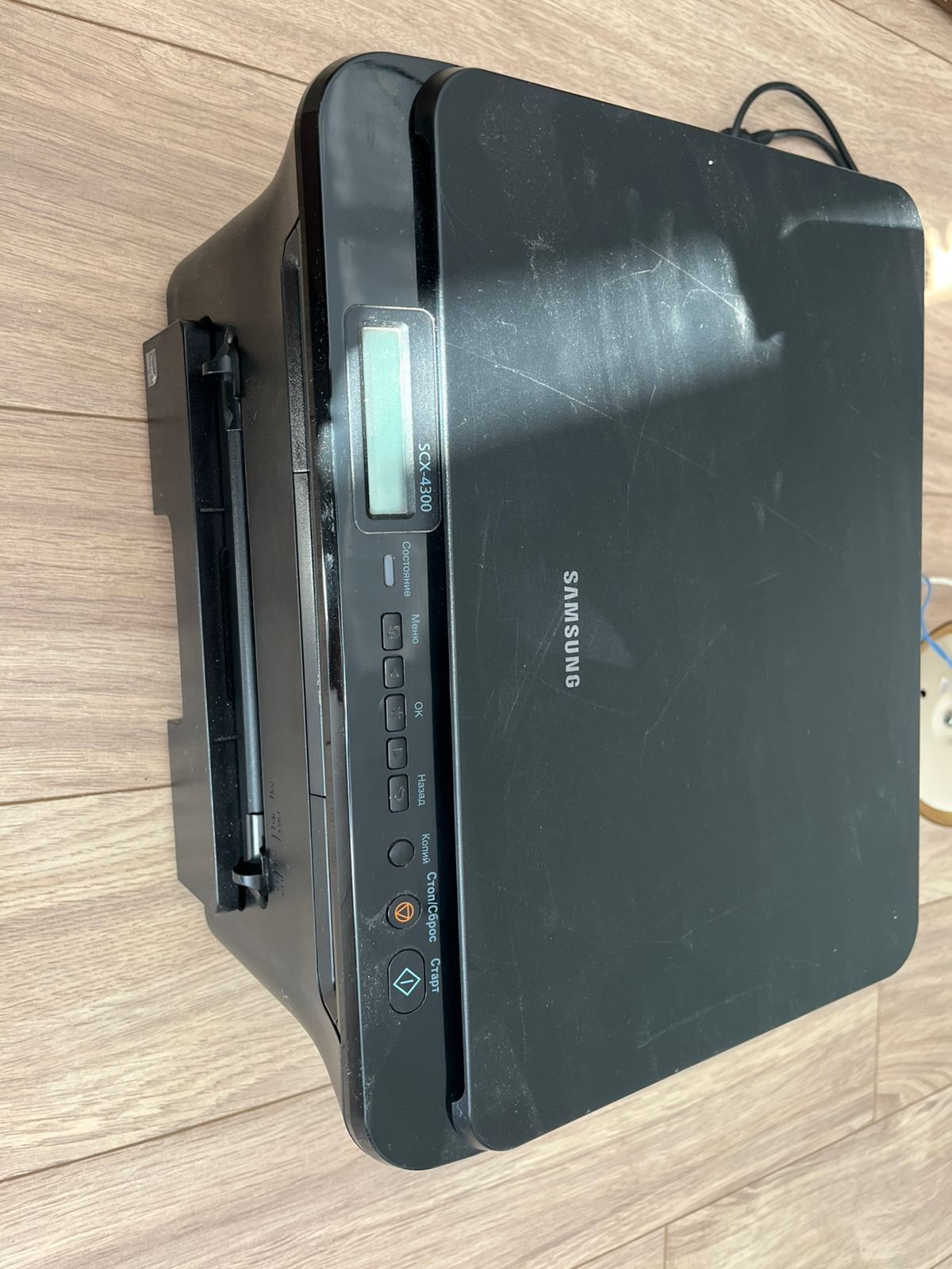 Принтер Samsung SCX-4300 мфу