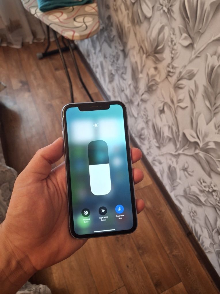 Айфон Хр 128гб IPhone