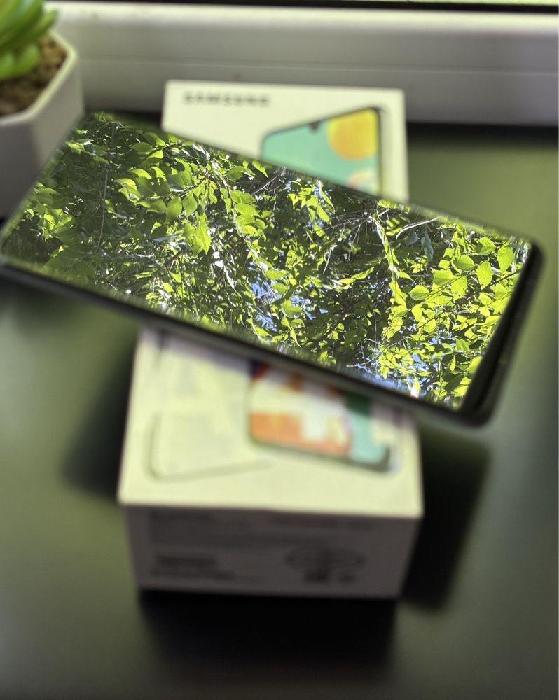 Продаю Samsung Galaxy A41