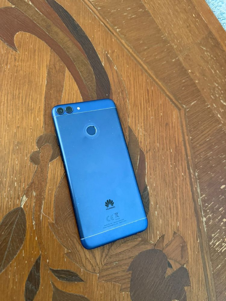 Продам Huawei P Smart